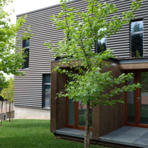 random_facility_image